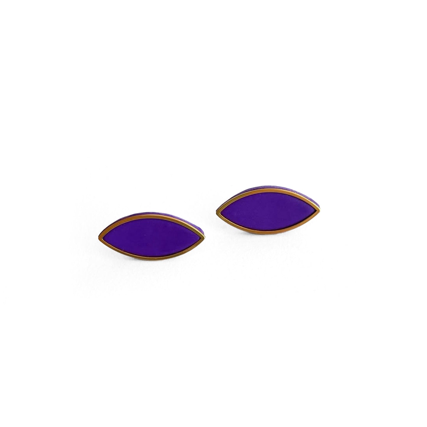 Earring Leevart