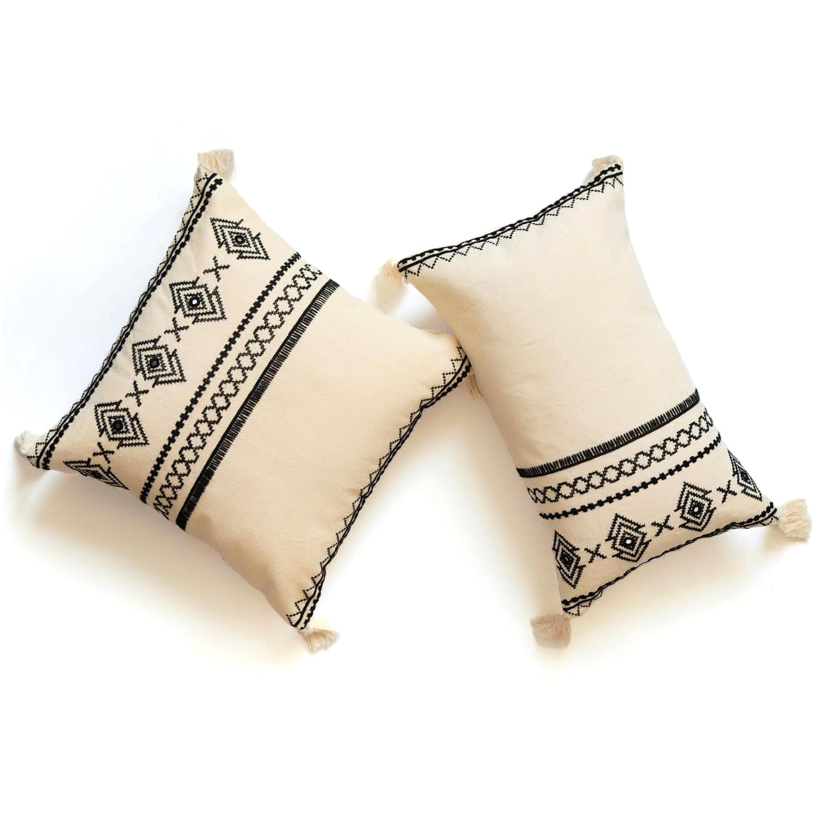 Embroidered cushion | Shane Pattern
