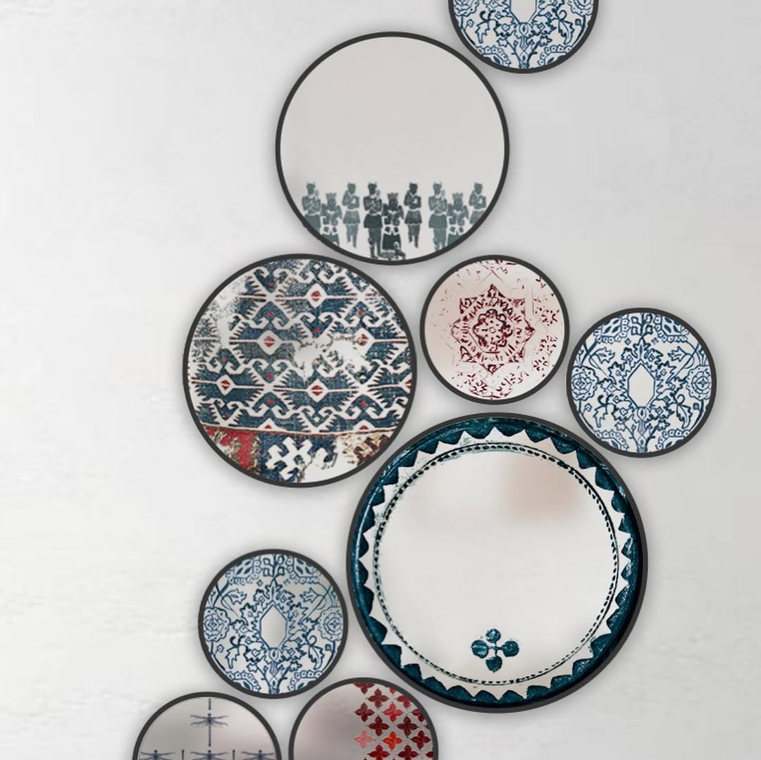 Patterned Mirror