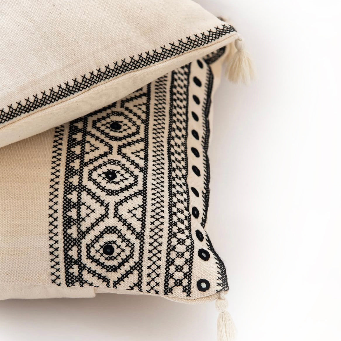 Embroidered cushion | Cheshm Pattern
